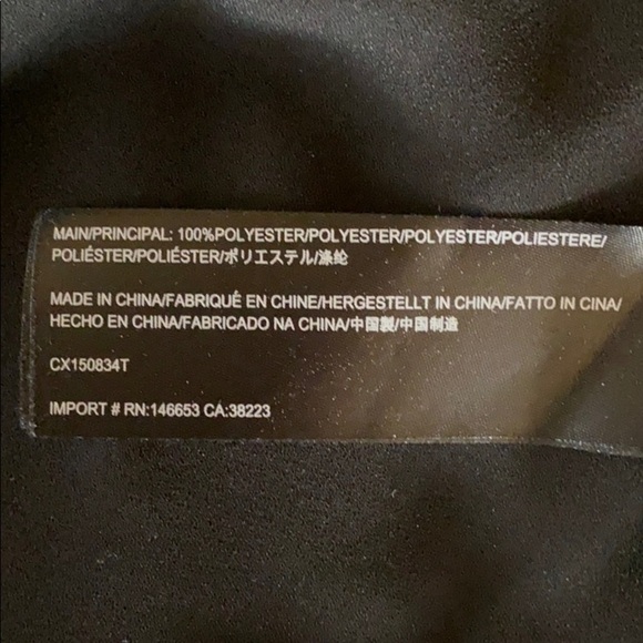 C/MEO COLLECTIVE deep V-neck long sleeve blouse - Picture 5 of 8